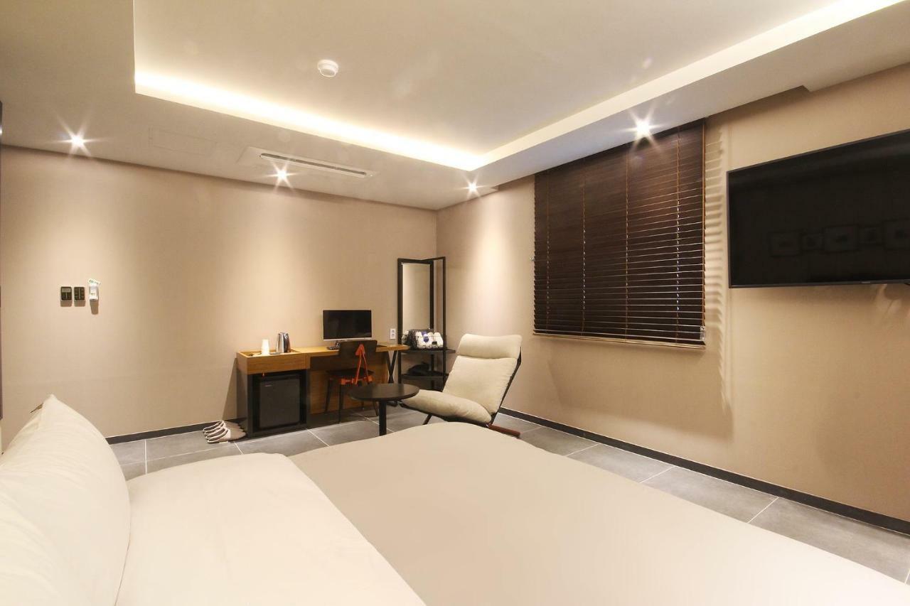 Brown Dot Hotel Seomyeon Pusan Exteriér fotografie