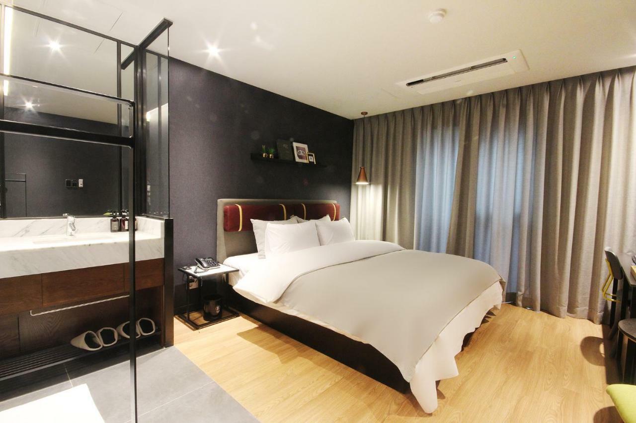 Brown Dot Hotel Seomyeon Pusan Exteriér fotografie