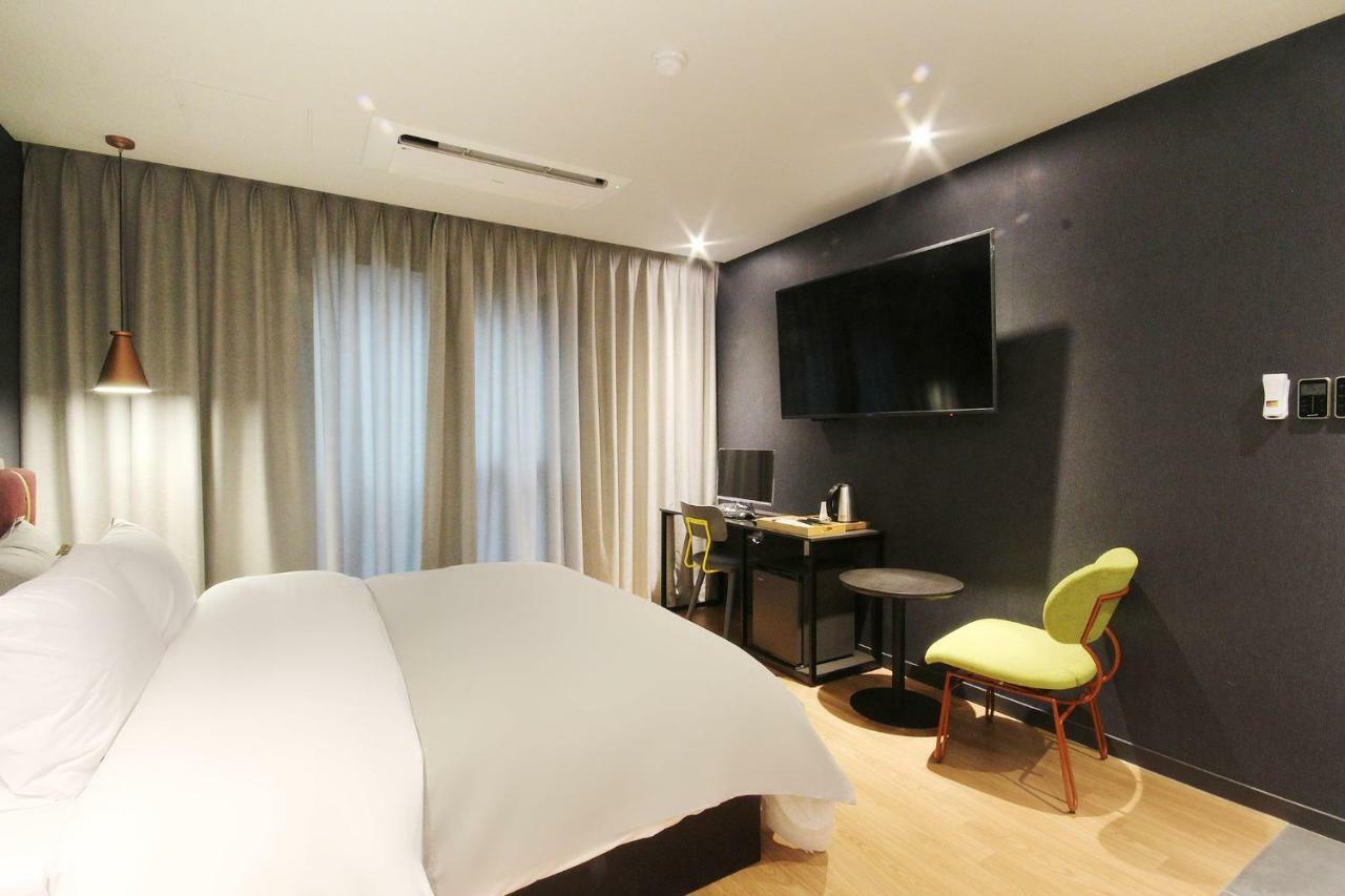 Brown Dot Hotel Seomyeon Pusan Exteriér fotografie