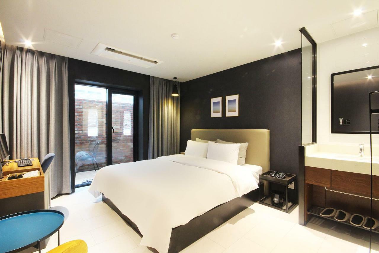 Brown Dot Hotel Seomyeon Pusan Exteriér fotografie