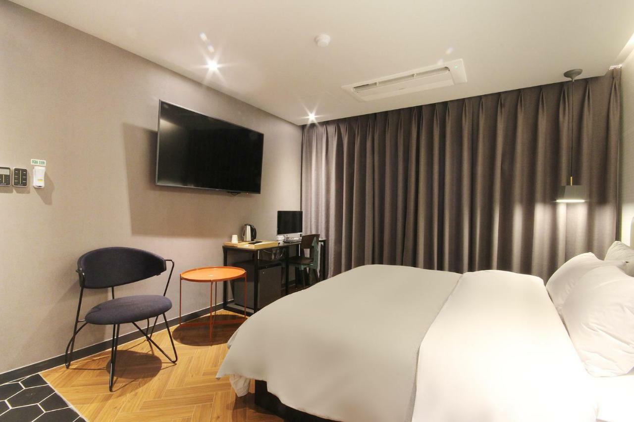 Brown Dot Hotel Seomyeon Pusan Exteriér fotografie