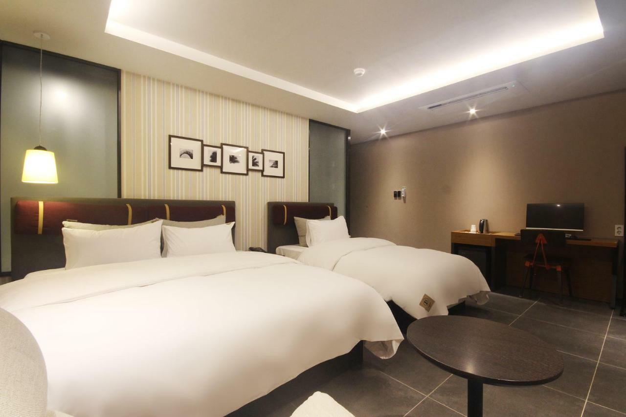 Brown Dot Hotel Seomyeon Pusan Exteriér fotografie