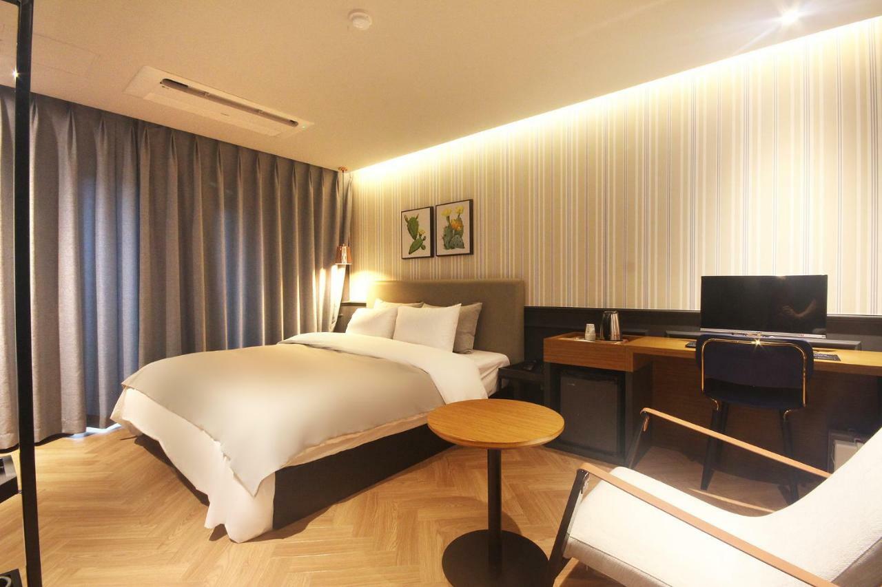 Brown Dot Hotel Seomyeon Pusan Exteriér fotografie