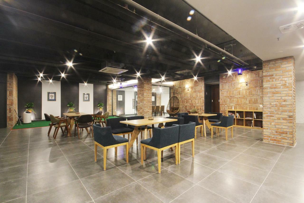 Brown Dot Hotel Seomyeon Pusan Exteriér fotografie