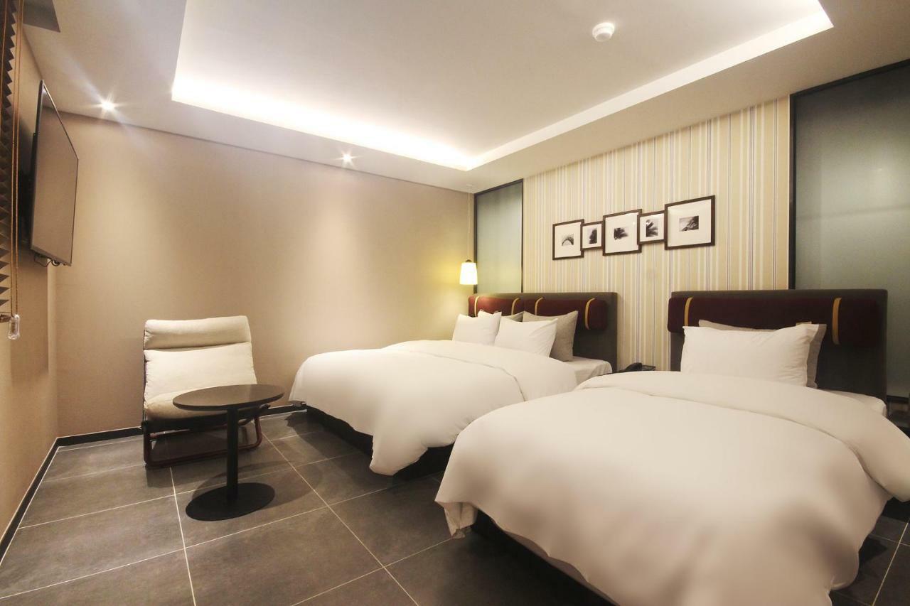 Brown Dot Hotel Seomyeon Pusan Exteriér fotografie