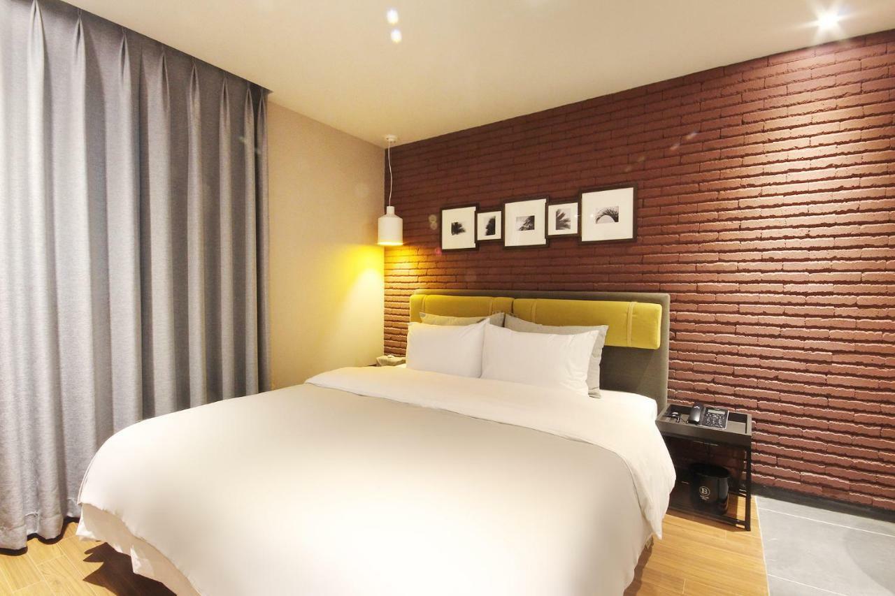 Brown Dot Hotel Seomyeon Pusan Exteriér fotografie